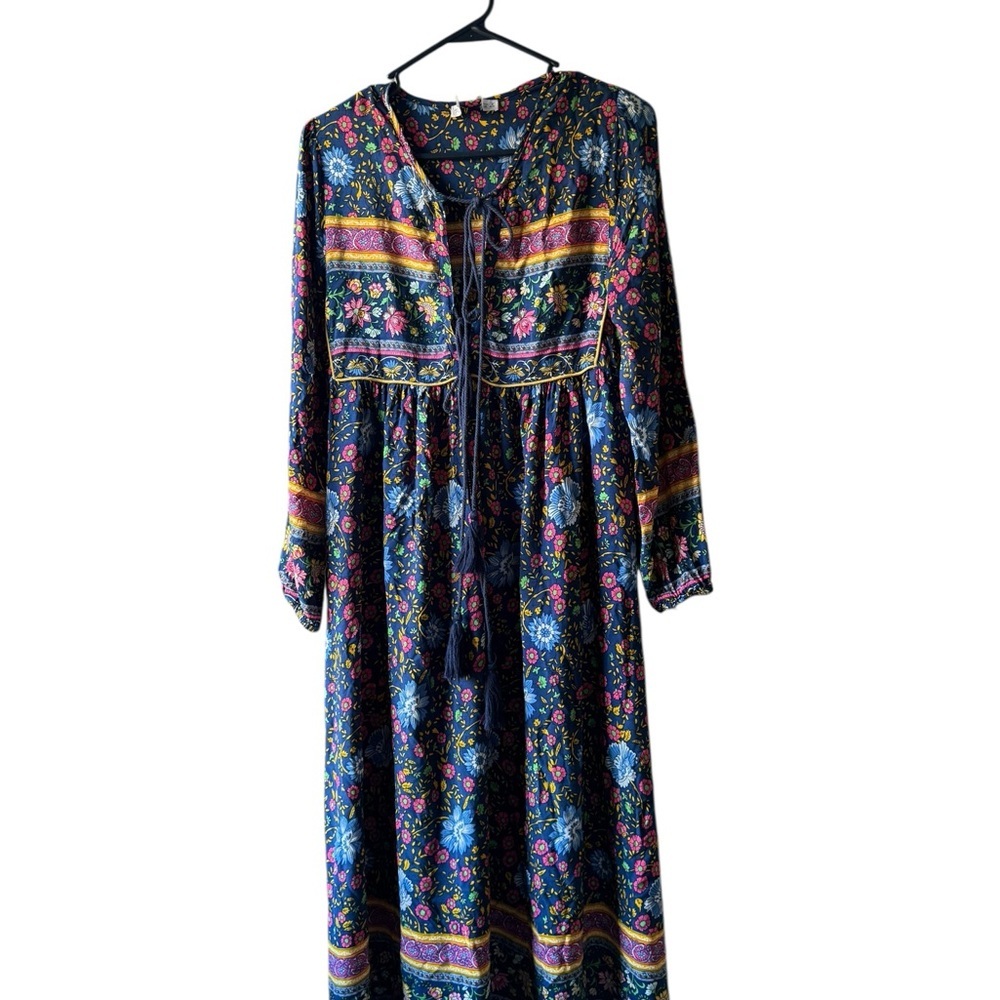 Floral Long Sleeve Maxi Dress in Blue and Pink - Picture 7 of 7
